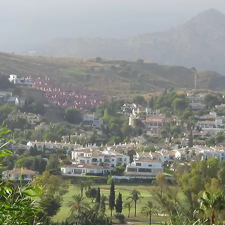 Fuer 4 Personen Und 1 Kind In Andalusien By Interhome Estepona