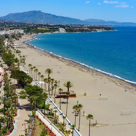 Fuer 4 Personen Und 1 Kind In Andalusien By Interhome *