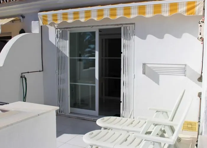 Fuer 4 Personen Und 1 Kind In Andalusien By Interhome شقة *